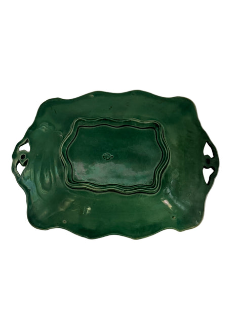 Vintage Majolica Cabbage Leaf and vine serving dish 21 cm diameter