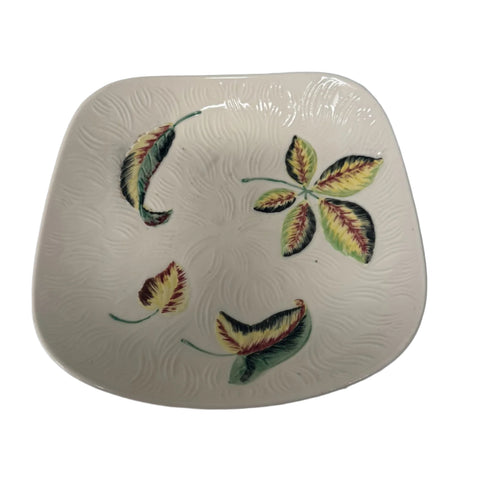 Shorter and Son, Staffordshire (England) Woodland pottery bowl with hand painted leaf pattern