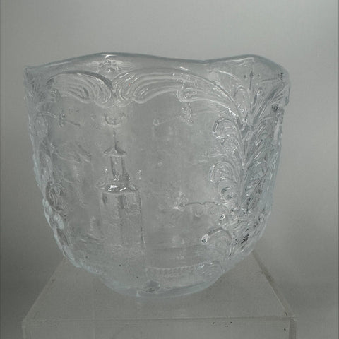 Kosta Boda (Sweden) "Rhapsody" bowl, designed by Kjell Engman