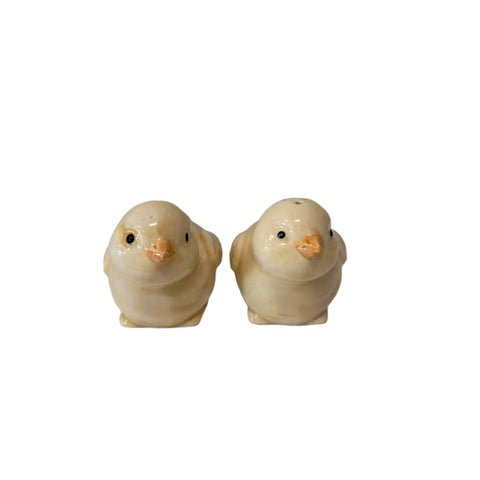 Vintage baby chicken salt and pepper shakers