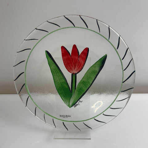 Kosta Boda (Sweden) Tulipa, Ulrica Hydman Vallien red tulip plate 18 cm diameter