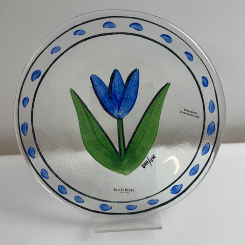 Kosta Boda (Sweden) Tulipa, Ulrica Hydman Vallien blue tulip plate 18 cm diameter