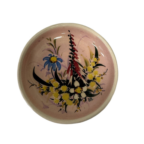 Guy Boyd (Australia) hand-painted wildflower wall plate or pin dish 11 cm