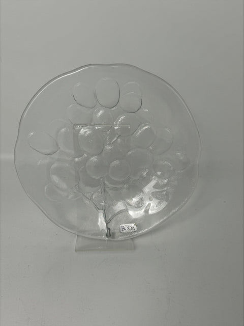 Kosta Boda (Sweden) "Grapes" medium plate by Ann Wärff 19cm