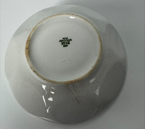 Arabia (Finland) "Pomona" plum bowl designed by Raija Uosikkinen