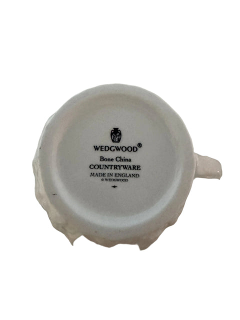 Wedgwood (England) Countryware medium sized jug 13 cm