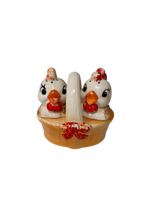 Vintage basket with chicken salt and pepper shakers