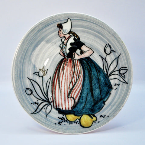 Martin Boyd, small plate - Dutch girl with yellow clogs Plate Coco Retrotique