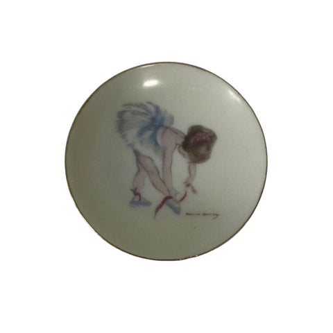 Brownie Downing (Australia) ballerina Pin or Trinket Dish