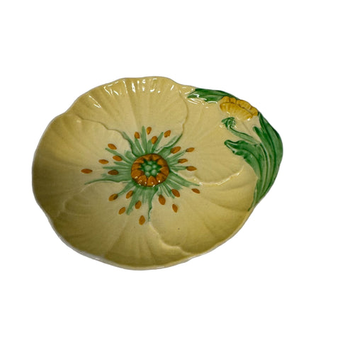 Carlton Ware (England) yellow buttercup 1930's larger size trinket dish