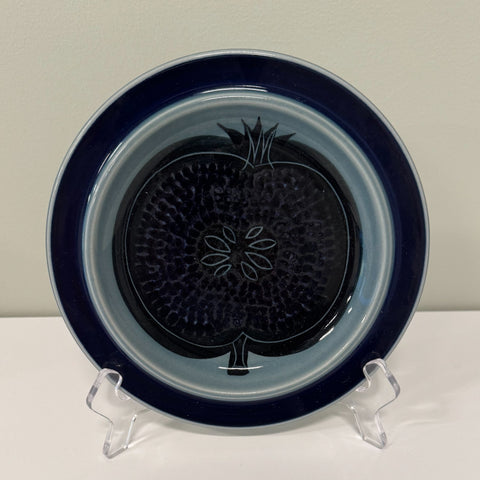 Arabia (Finland) blue fructus, sideplate, Gunvor Olin Gronqvist,