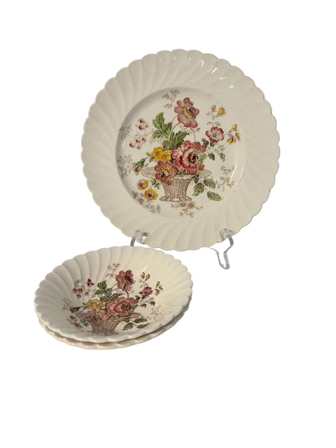 Royal Staffordshire (England) "Chelsea Rose" cereal bowl designed by Clarice Cliff