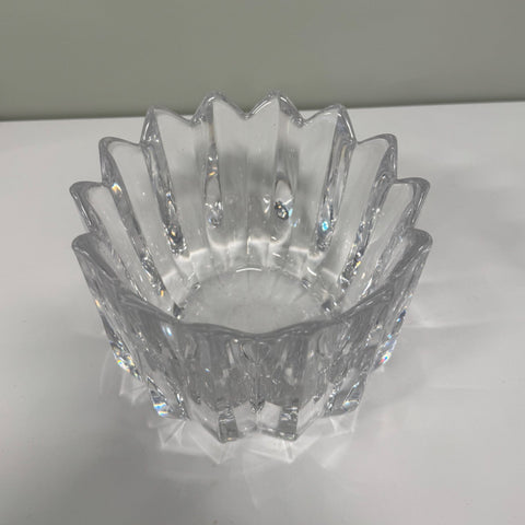 Orrefors (Sweden) Fleur large crystal bowl by Jan Johansson, signed to base
