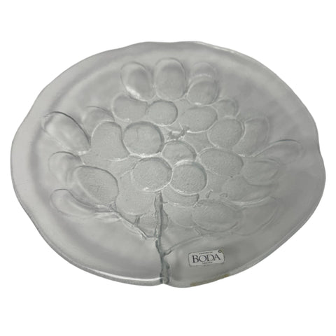Kosta Boda (Sweden) "Grapes" medium plate by Ann Wärff 19cm