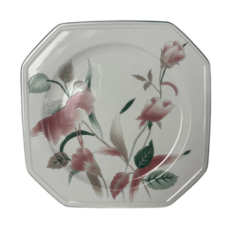 Mikasa (Japan) "Silk Flowers" pattern dinner plate