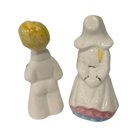 Vintage dutch boy and girl salt and pepper shakers