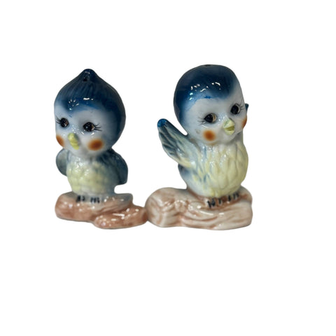 Vintage bluebird salt and pepper shakers