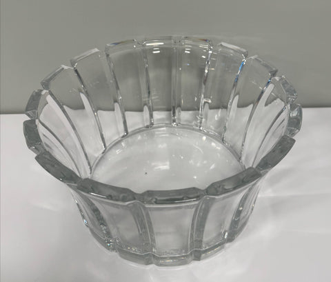 Orrefors (Sweden) "Stemhammar" 1976 crystal bowl designed by Gunnar Cyren