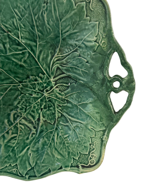 Vintage Majolica Cabbage Leaf and vine serving dish 21 cm diameter